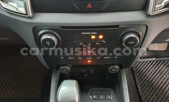 Acheter Occasion Voiture Ford Ranger Blanc à Beitbridge, Matabeleland South Acheter Occasion Voiture Ford Ranger Blanc à Beitbridge, Matabeleland South