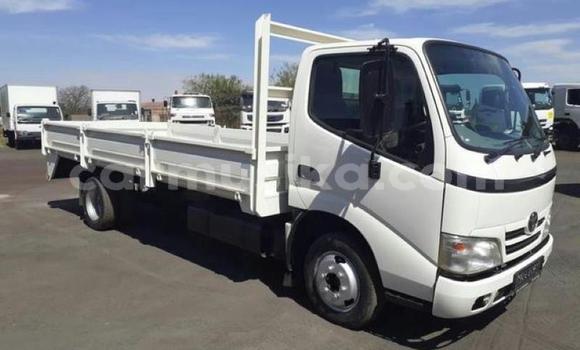 Acheter Occasion Voiture Toyota Dyna Blanc à Harare, Harare Acheter Occasion Voiture Toyota Dyna Blanc à Harare, Harare