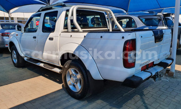 Acheter Occasion Voiture Nissan Hardbody Blanc à Harare, Harare Acheter Occasion Voiture Nissan Hardbody Blanc à Harare, Harare
