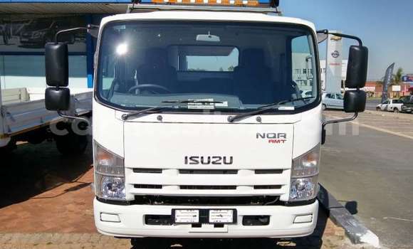 Acheter Occasion Voiture Isuzu 117 Blanc à Beitbridge, Matabeleland South Acheter Occasion Voiture Isuzu 117 Blanc à Beitbridge, Matabeleland South
