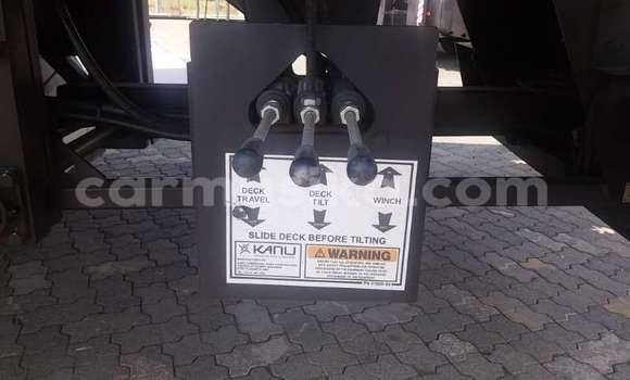 Acheter Occasion Voiture Isuzu 117 Blanc à Beitbridge, Matabeleland South Acheter Occasion Voiture Isuzu 117 Blanc à Beitbridge, Matabeleland South