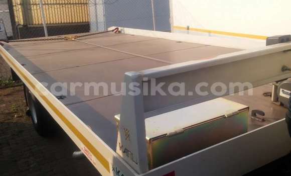 Acheter Occasion Voiture Isuzu 117 Blanc à Beitbridge, Matabeleland South Acheter Occasion Voiture Isuzu 117 Blanc à Beitbridge, Matabeleland South