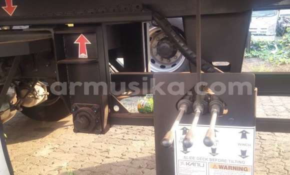 Acheter Occasion Voiture Isuzu 117 Blanc à Beitbridge, Matabeleland South Acheter Occasion Voiture Isuzu 117 Blanc à Beitbridge, Matabeleland South