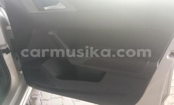 Tenga Tsaru Volkswagen Polo Sirivha Mota in Beitbridge in Matabeleland South Tenga Tsaru Volkswagen Polo Sirivha Mota in Beitbridge in Matabeleland South