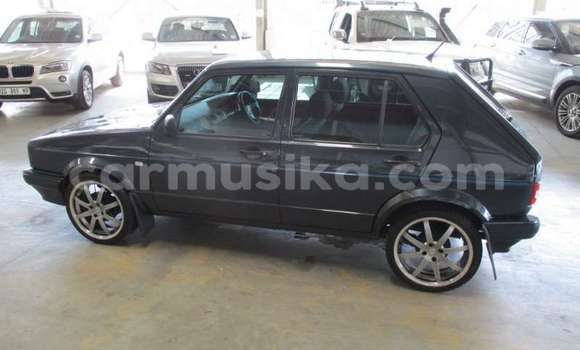 Acheter Occasion Voiture Volkswagen Golf Noir à Beitbridge, Matabeleland South Acheter Occasion Voiture Volkswagen Golf Noir à Beitbridge, Matabeleland South