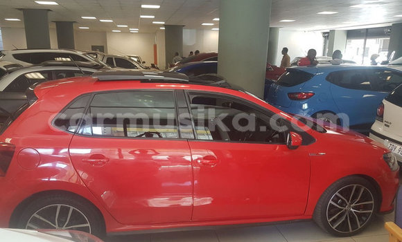 Acheter Occasion Voiture Volkswagen Polo GTI Rouge à Beitbridge, Matabeleland South Acheter Occasion Voiture Volkswagen Polo GTI Rouge à Beitbridge, Matabeleland South