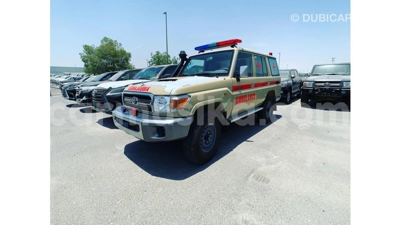 Big with watermark toyota land cruiser harare import dubai 8587