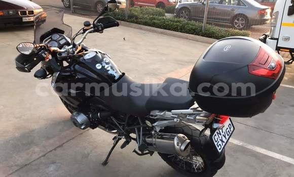 Acheter Occasion Moto BMW R nineT Noir à Beitbridge, Matabeleland South Acheter Occasion Moto BMW R nineT Noir à Beitbridge, Matabeleland South