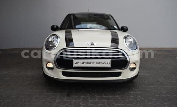Acheter Occasion Voiture MINI Cooper Autre à Beitbridge, Matabeleland South Acheter Occasion Voiture MINI Cooper Autre à Beitbridge, Matabeleland South