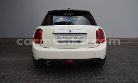 Acheter Occasion Voiture MINI Cooper Autre à Beitbridge, Matabeleland South Acheter Occasion Voiture MINI Cooper Autre à Beitbridge, Matabeleland South