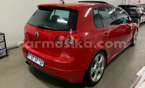 Nunua Ilio tumika Volkswagen Golf GTI Nyekundu Gari ndani ya Beitbridge nchini Matabeleland Kusini Nunua Ilio tumika Volkswagen Golf GTI Nyekundu Gari ndani ya Beitbridge nchini Matabeleland Kusini