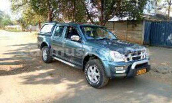 Acheter Occasion Voiture Isuzu KB Vert à Harare, Harare Acheter Occasion Voiture Isuzu KB Vert à Harare, Harare
