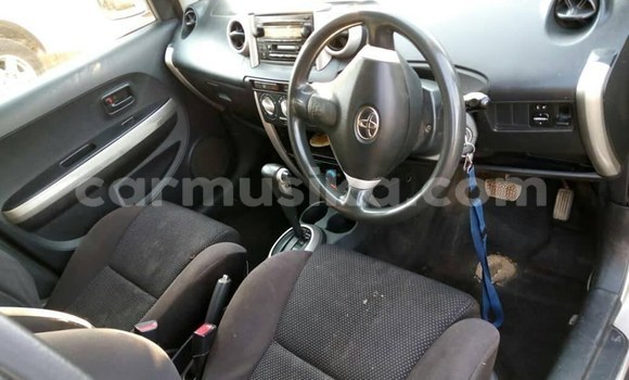 Acheter Occasion Voiture Toyota IST Gris à Harare, Harare Acheter Occasion Voiture Toyota IST Gris à Harare, Harare