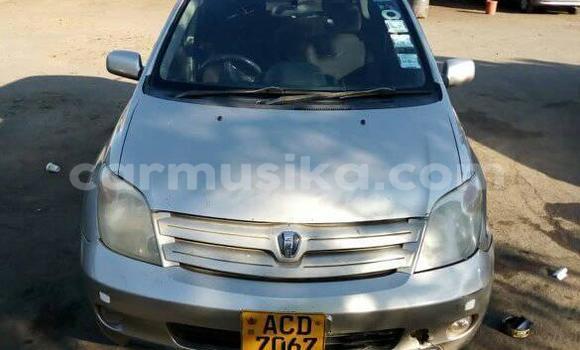 Acheter Occasion Voiture Toyota IST Gris à Harare, Harare Acheter Occasion Voiture Toyota IST Gris à Harare, Harare
