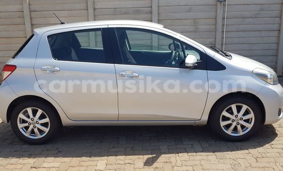 Tenga Tsaru Toyota Yaris Sirivha Mota in Beitbridge in Matabeleland South Tenga Tsaru Toyota Yaris Sirivha Mota in Beitbridge in Matabeleland South