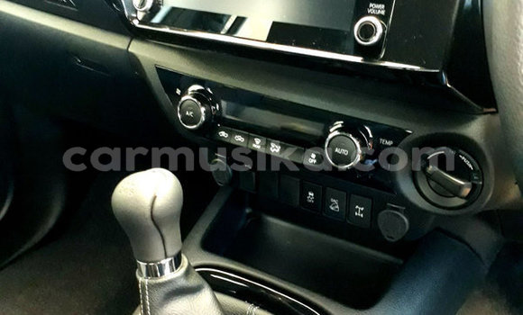 Nunua Ilio tumika Toyota Hilux Nyeupe Gari ndani ya Beitbridge nchini Matabeleland Kusini Nunua Ilio tumika Toyota Hilux Nyeupe Gari ndani ya Beitbridge nchini Matabeleland Kusini