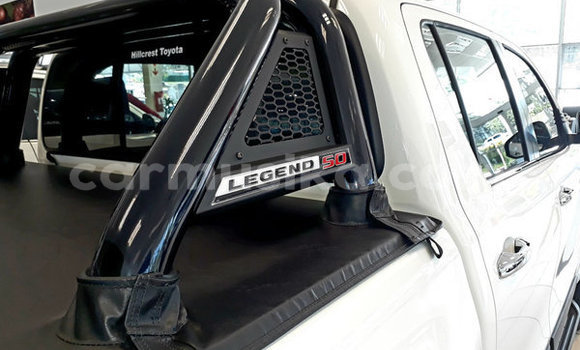 Nunua Ilio tumika Toyota Hilux Nyeupe Gari ndani ya Beitbridge nchini Matabeleland Kusini Nunua Ilio tumika Toyota Hilux Nyeupe Gari ndani ya Beitbridge nchini Matabeleland Kusini