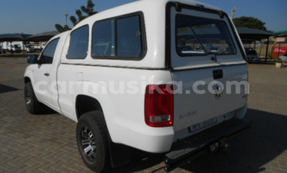 Buy Used Volkswagen Amarok White Car in Beitbridge in Matabeleland South Buy Used Volkswagen Amarok White Car in Beitbridge in Matabeleland South