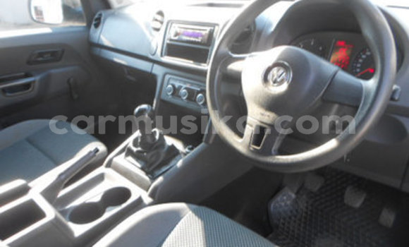 Buy Used Volkswagen Amarok White Car in Beitbridge in Matabeleland South Buy Used Volkswagen Amarok White Car in Beitbridge in Matabeleland South