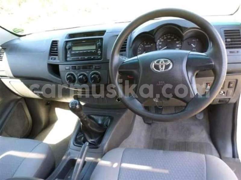 Big with watermark toyota hilux matabeleland south beitbridge 8648