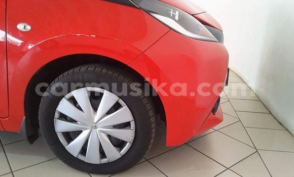 Tenga Tsaru Toyota Aygo Tsvuku Mota in Harare in Harare Tenga Tsaru Toyota Aygo Tsvuku Mota in Harare in Harare