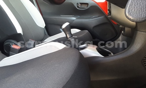 Tenga Tsaru Toyota Aygo Tsvuku Mota in Harare in Harare Tenga Tsaru Toyota Aygo Tsvuku Mota in Harare in Harare