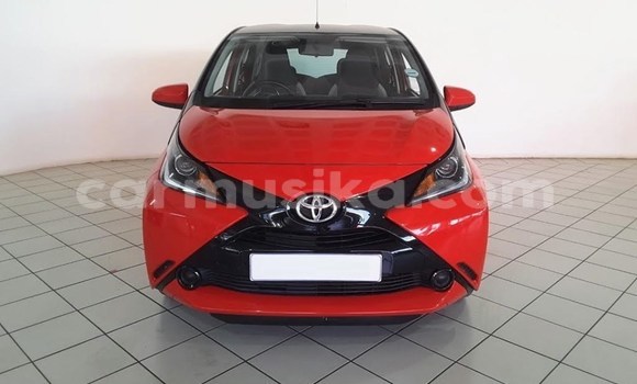 Tenga Tsaru Toyota Aygo Tsvuku Mota in Harare in Harare Tenga Tsaru Toyota Aygo Tsvuku Mota in Harare in Harare