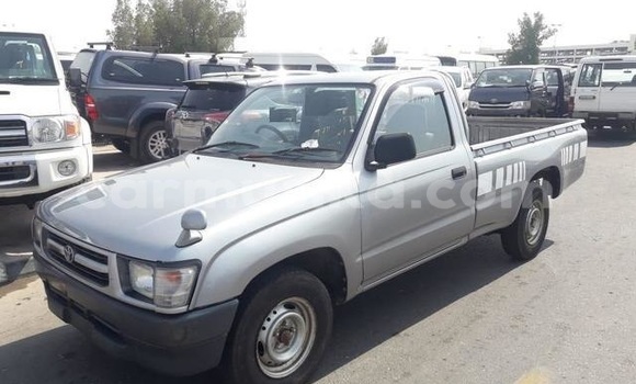 Buy Used Toyota Hilux Silver Car in Beitbridge in Matabeleland South Buy Used Toyota Hilux Silver Car in Beitbridge in Matabeleland South