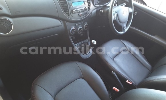 Tenga Tsaru Hyundai i10 Chena Mota in Harare in Harare Tenga Tsaru Hyundai i10 Chena Mota in Harare in Harare