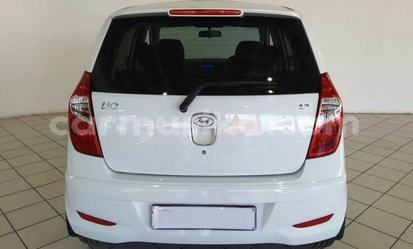 Tenga Tsaru Hyundai i10 Chena Mota in Harare in Harare Tenga Tsaru Hyundai i10 Chena Mota in Harare in Harare