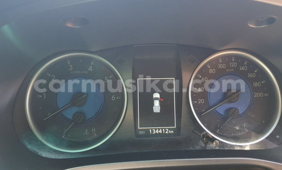 Nunua Ilio tumika Toyota Hilux Fedha Gari ndani ya Beitbridge nchini Matabeleland Kusini Nunua Ilio tumika Toyota Hilux Fedha Gari ndani ya Beitbridge nchini Matabeleland Kusini