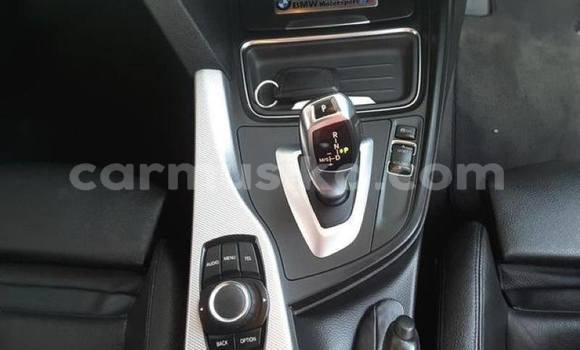 Tenga Tsaru BMW 3–Series Sirivha Mota in Beitbridge in Matabeleland South Tenga Tsaru BMW 3–Series Sirivha Mota in Beitbridge in Matabeleland South