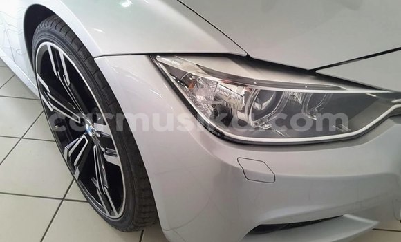 Tenga Tsaru BMW 3–Series Sirivha Mota in Beitbridge in Matabeleland South Tenga Tsaru BMW 3–Series Sirivha Mota in Beitbridge in Matabeleland South