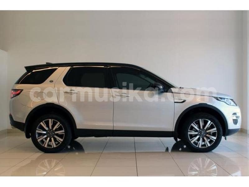 Big with watermark land rover discovery sport harare harare 8671