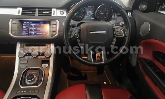 Tenga Tsaru Land Rover Range Rover Evoque Tsvuku Mota in Harare in Harare Tenga Tsaru Land Rover Range Rover Evoque Tsvuku Mota in Harare in Harare