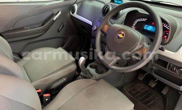 Acheter Occasion Voiture Chevrolet Corsa Blanc à Beitbridge, Matabeleland South Acheter Occasion Voiture Chevrolet Corsa Blanc à Beitbridge, Matabeleland South