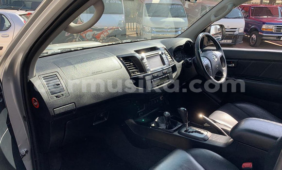 Buy Used Toyota Fortuner Silver Car in Beitbridge in Matabeleland South Buy Used Toyota Fortuner Silver Car in Beitbridge in Matabeleland South