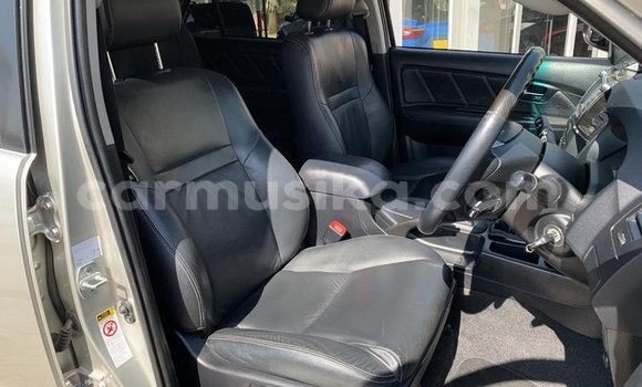 Buy Used Toyota Fortuner Silver Car in Beitbridge in Matabeleland South Buy Used Toyota Fortuner Silver Car in Beitbridge in Matabeleland South