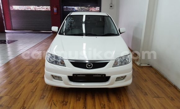 Nunua Ilio tumika Mazda 323 Nyeupe Gari ndani ya Beitbridge nchini Matabeleland Kusini Nunua Ilio tumika Mazda 323 Nyeupe Gari ndani ya Beitbridge nchini Matabeleland Kusini