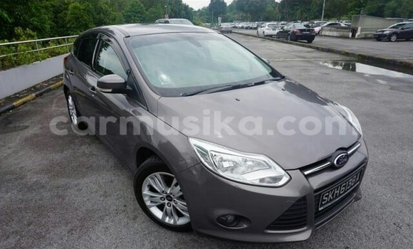 Nunua Ilio tumika Ford Focus Brown Gari ndani ya Harare nchini Harare