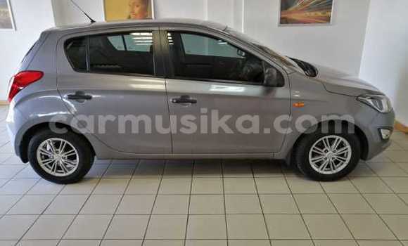 Acheter Occasion Voiture Hyundai i20 Gris à Harare, Harare Acheter Occasion Voiture Hyundai i20 Gris à Harare, Harare