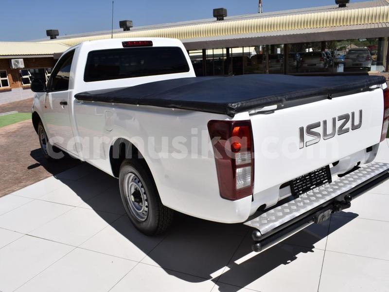 Big with watermark isuzu kb harare harare 8690