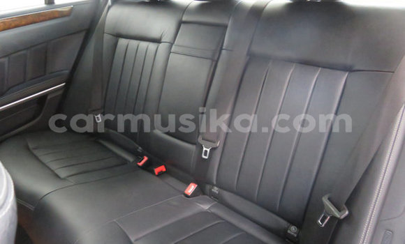 Tenga Tsaru Mercedes‒Benz E–Class Sirivha Mota in Harare in Harare Tenga Tsaru Mercedes‒Benz E–Class Sirivha Mota in Harare in Harare