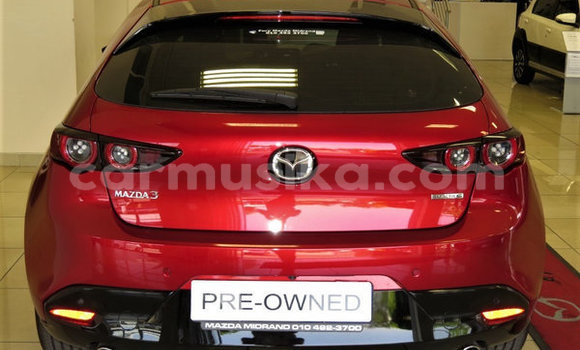 Tenga Tsaru Mazda 3 Tsvuku Mota in Beitbridge in Matabeleland South Tenga Tsaru Mazda 3 Tsvuku Mota in Beitbridge in Matabeleland South