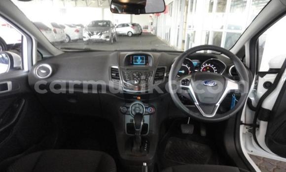 Buy Used Ford Fiesta White Car in Beitbridge in Matabeleland South Buy Used Ford Fiesta White Car in Beitbridge in Matabeleland South