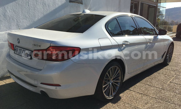 Tenga Tsaru BMW 3–Series Chena Mota in Beitbridge in Matabeleland South Tenga Tsaru BMW 3–Series Chena Mota in Beitbridge in Matabeleland South