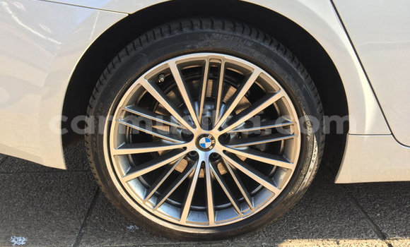 Tenga Tsaru BMW 3–Series Chena Mota in Beitbridge in Matabeleland South Tenga Tsaru BMW 3–Series Chena Mota in Beitbridge in Matabeleland South
