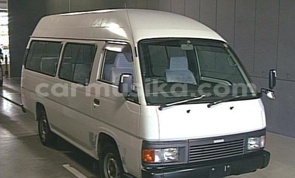 Buy Used Nissan Caravan White Car in Beitbridge in Matabeleland South Buy Used Nissan Caravan White Car in Beitbridge in Matabeleland South