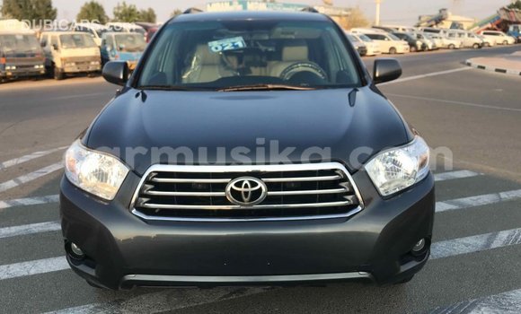 Tenga Imported Toyota Highlander Zvimwe Mota in Import - Dubai in Harare Tenga Imported Toyota Highlander Zvimwe Mota in Import - Dubai in Harare