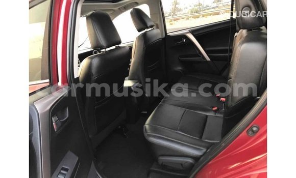 Tenga Imported Toyota HiAce Tsvuku Rori in Import - Dubai in Harare Tenga Imported Toyota HiAce Tsvuku Rori in Import - Dubai in Harare